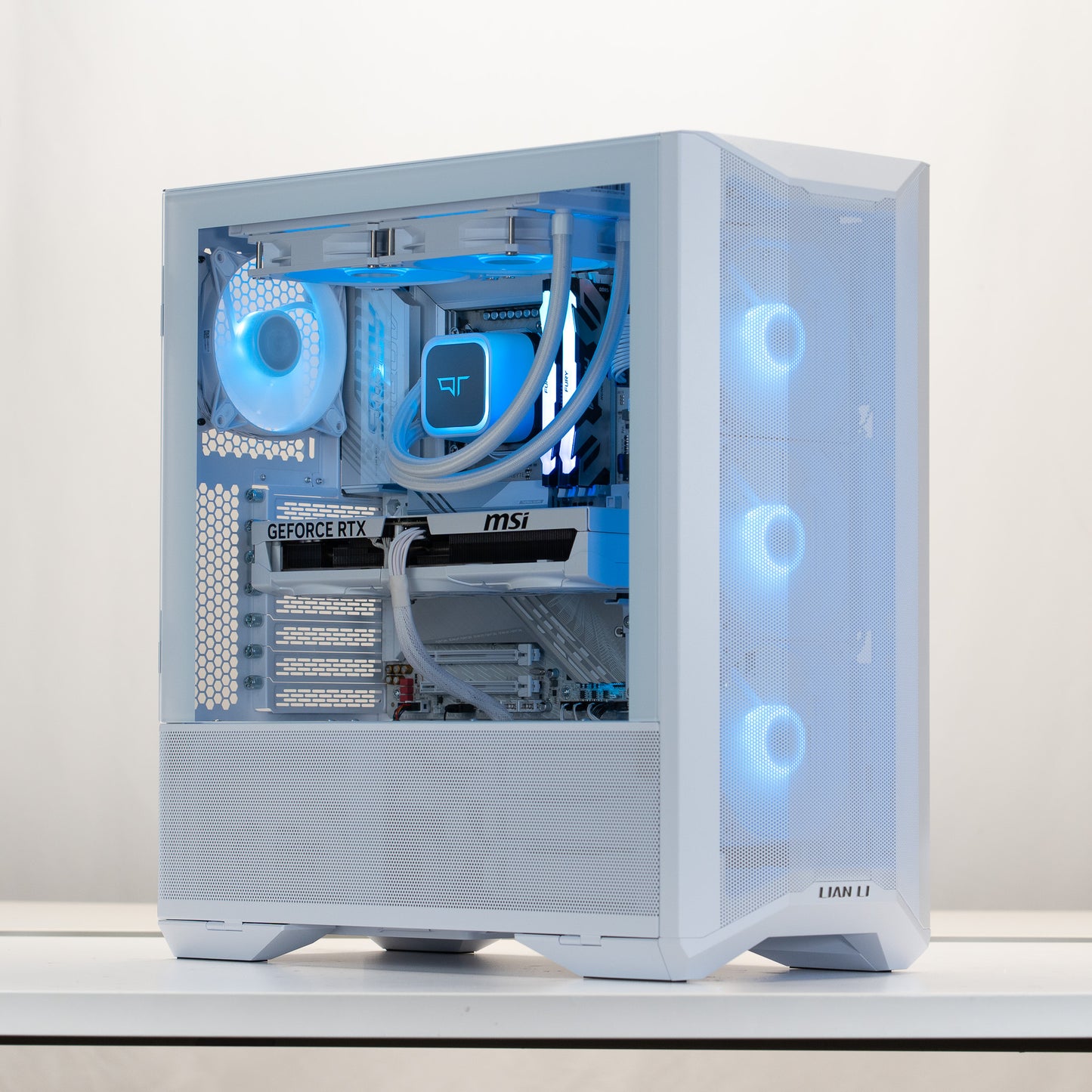 Neige - Core Ultra 7 265KF | RTX 5080 | 32GB RAM | 2TB SSD