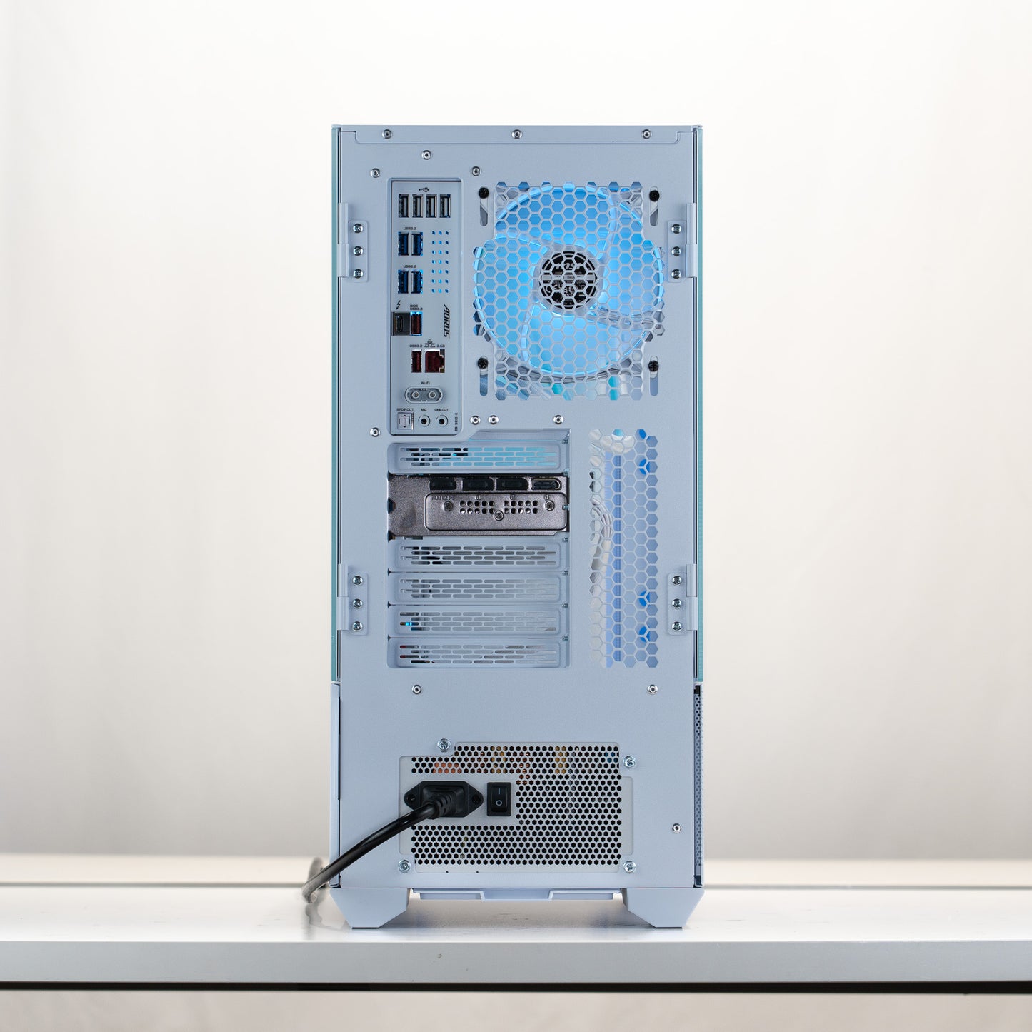 Neige - Core Ultra 7 265KF | RTX 5080 | 32GB RAM | 2TB SSD