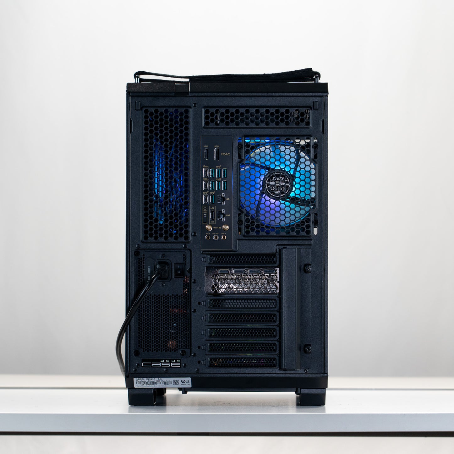 Sombre - Ryzen 7 9700X | RTX 4070 Ti Super | 64GB RAM | 2TB SSD