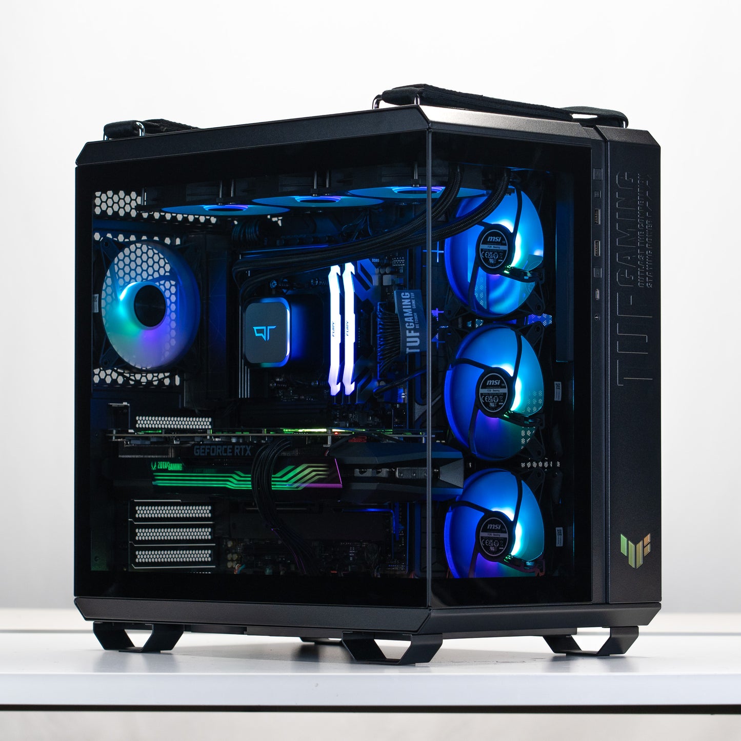 Sombre - Ryzen 7 9700X | RTX 4070 Ti Super | 64GB RAM | 2TB SSD