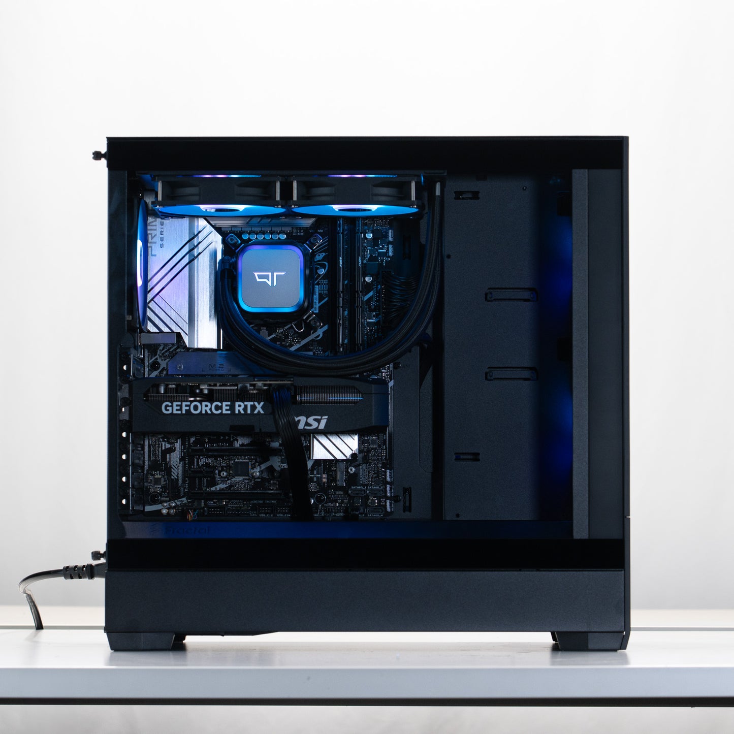 Supernova - Intel Core i7-14700KF | RTX 5070 | 32GB RAM | 1TB SSD