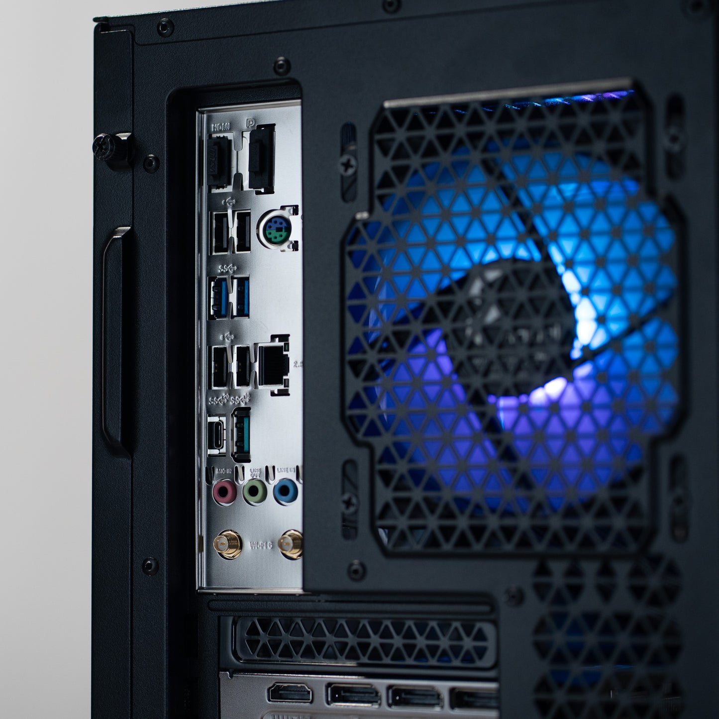 Supernova - Intel Core i7-14700KF | RTX 5070 | 32GB RAM | 1TB SSD