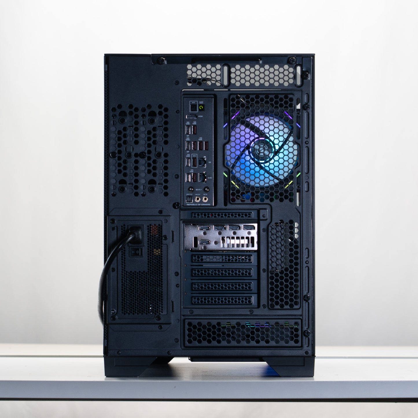 Darkstar - Ryzen 9 9950X3D | RTX 5090 | 64GB RAM | 2TB SSD
