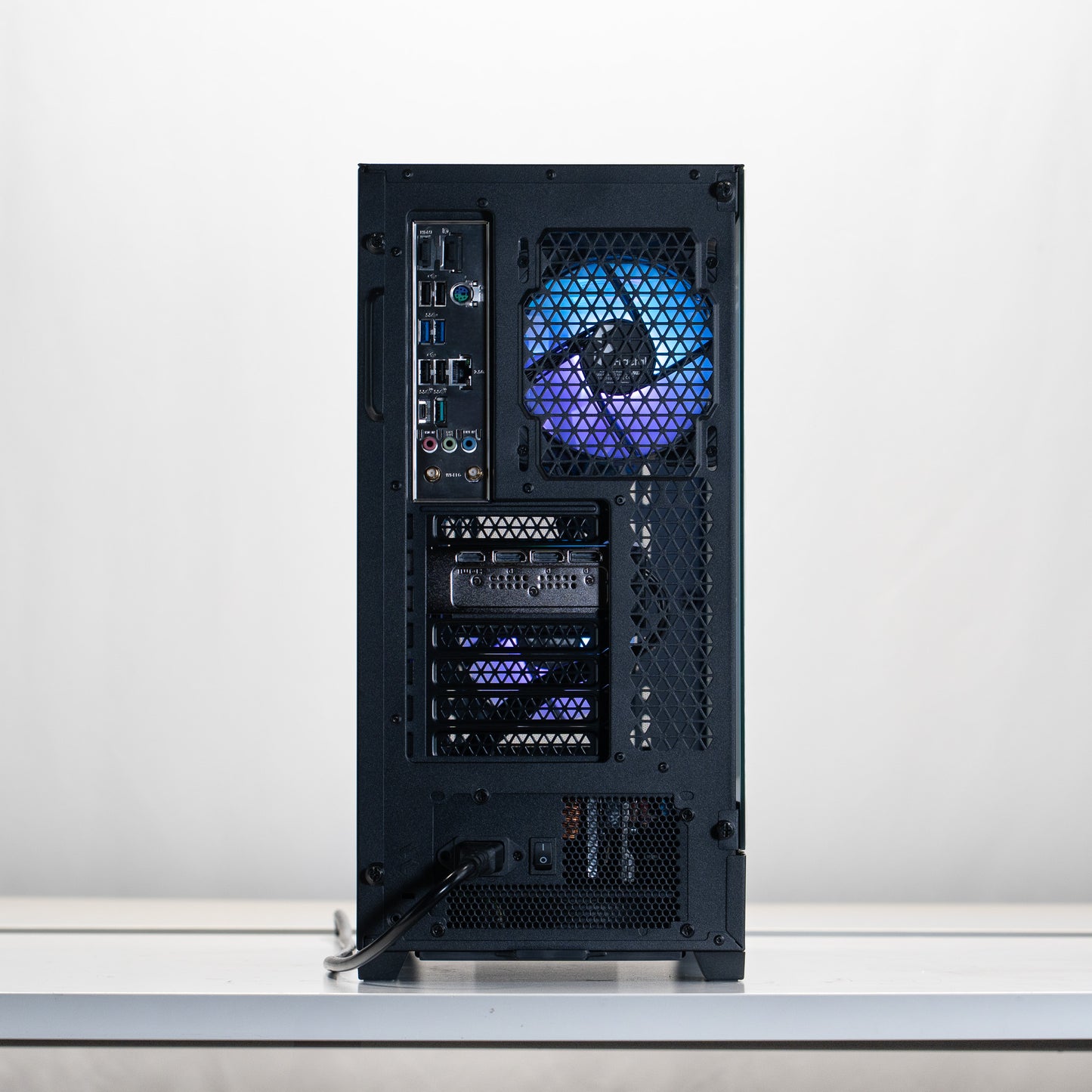 Supernova - Intel Core i7-14700KF | RTX 5070 | 32GB RAM | 1TB SSD