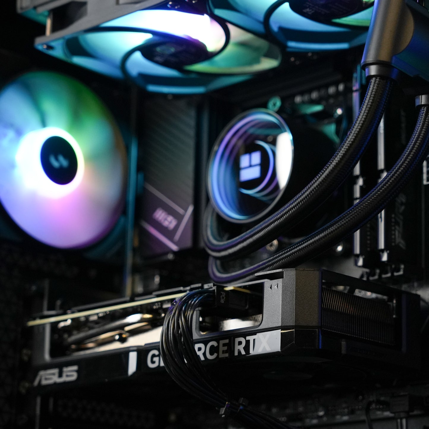 Prelude - Ryzen 7 7700 | RTX 4060 Ti | 32GB RAM | 1TB SSD