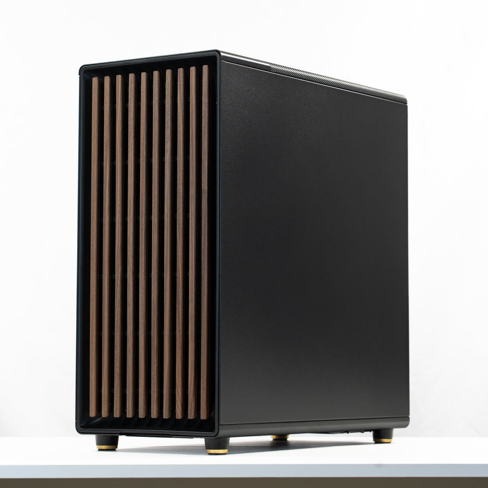 Royale - Ryzen 7 7800X3D | RTX 4070 Super | 32GB RAM | 1TB SSD