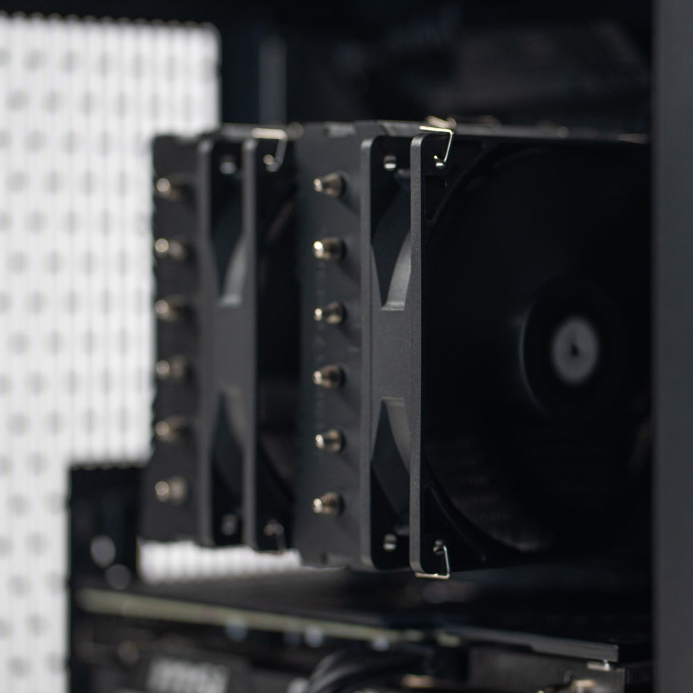 Royale - Ryzen 7 7800X3D | RTX 4070 Super | 32GB RAM | 1TB SSD