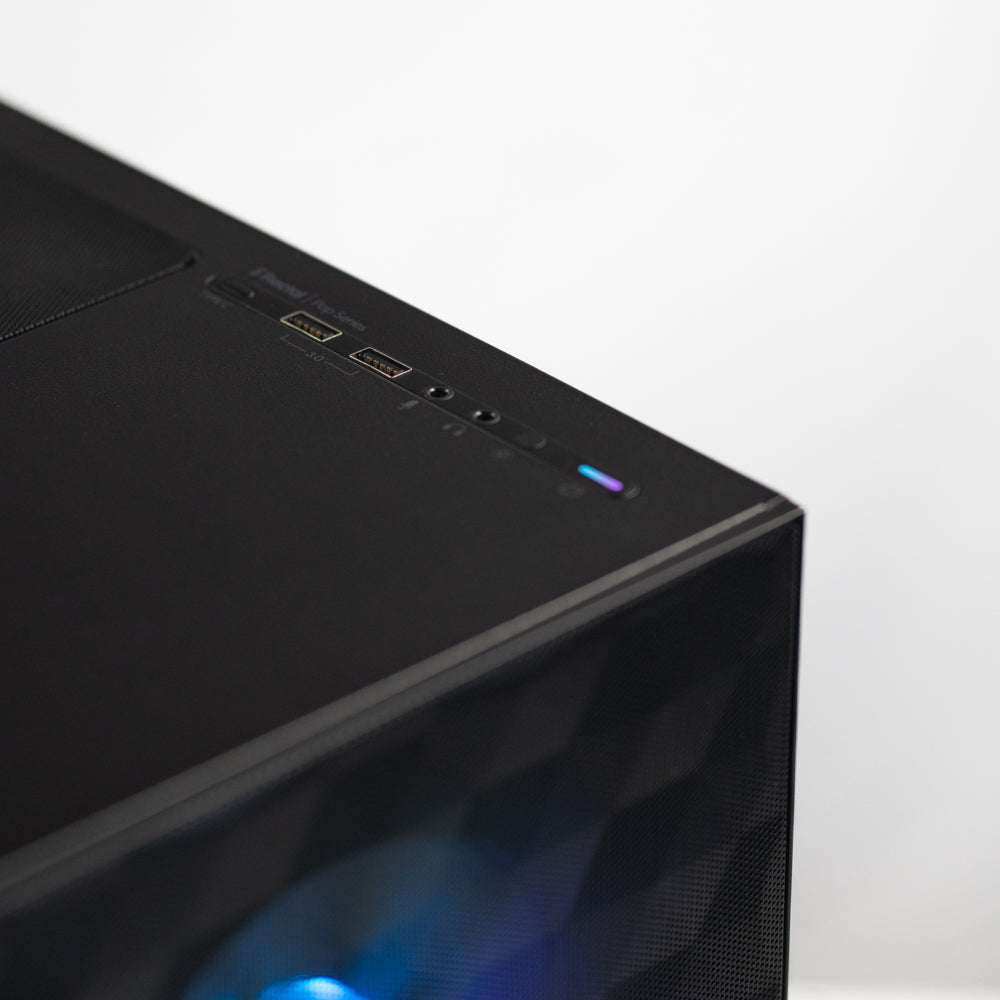 Striker - Intel Core i7-13700F | RTX 4070 Super | 32GB RAM | 1TB SSD