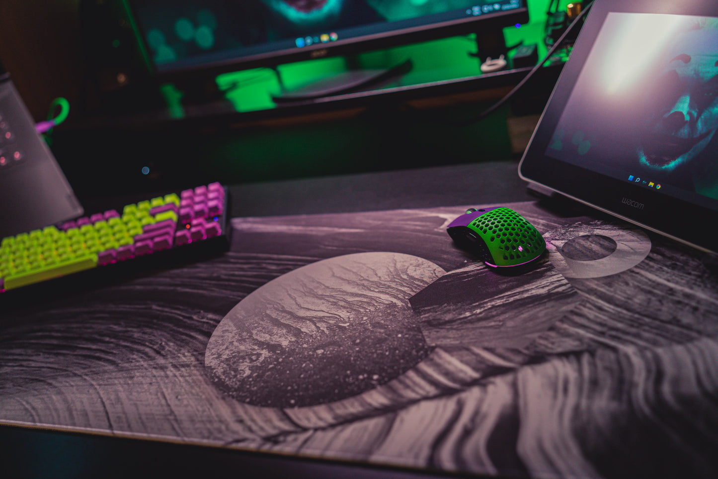Cloth Deskpad - Anomalies - Lunar